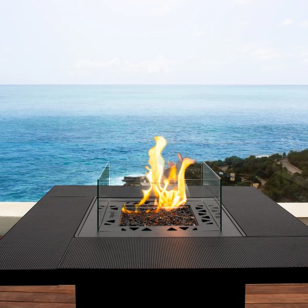 planika-square-table-header.webp