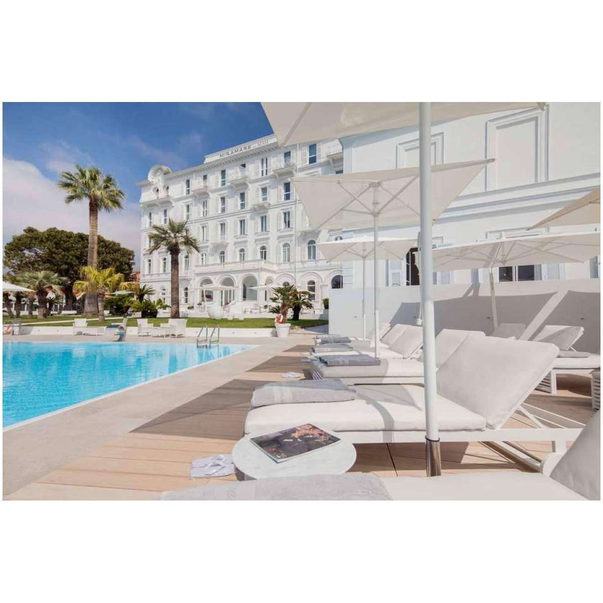 FIM Reflex Sonnenschirm quadratisch 2 x 2 Meter inklusive Ständer