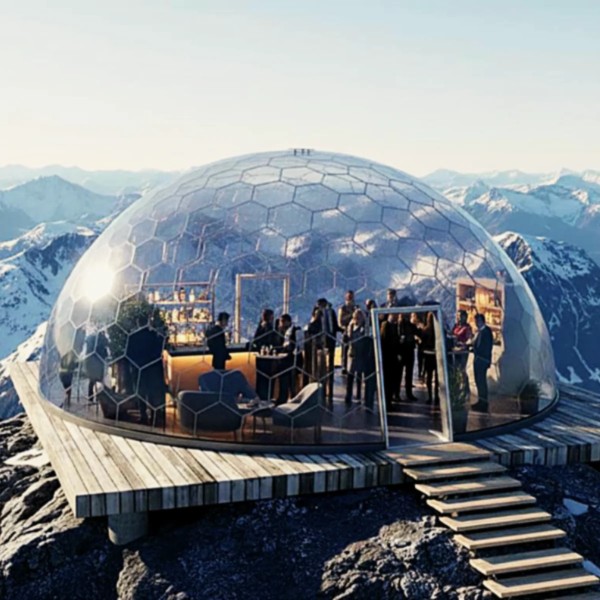 GermanDome GEO8 innovativer geodätischer transparenter Kuppelbau aus Makrolon
