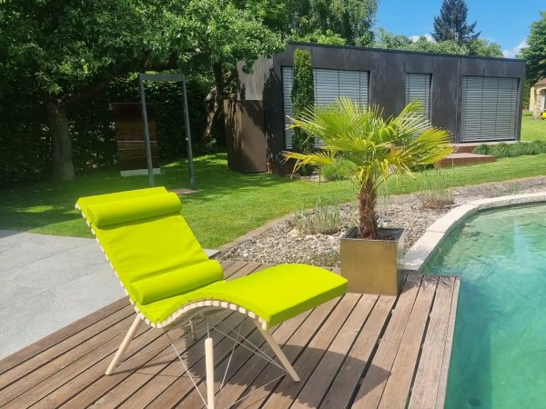 First Class Holz Relaxliege Siesta Easy Outdoor – wetterfeste Designer-Liege